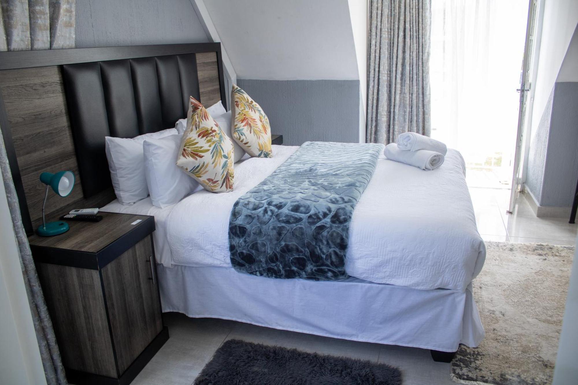 Rehoboth Ezulwini Suites Lobamba Luaran gambar