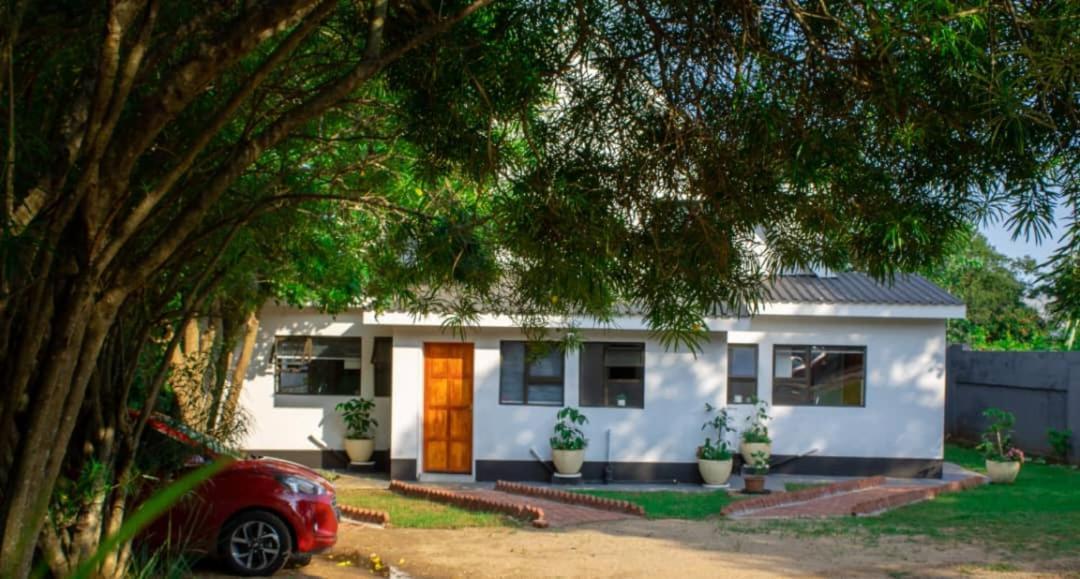 Rehoboth Ezulwini Suites Lobamba Luaran gambar
