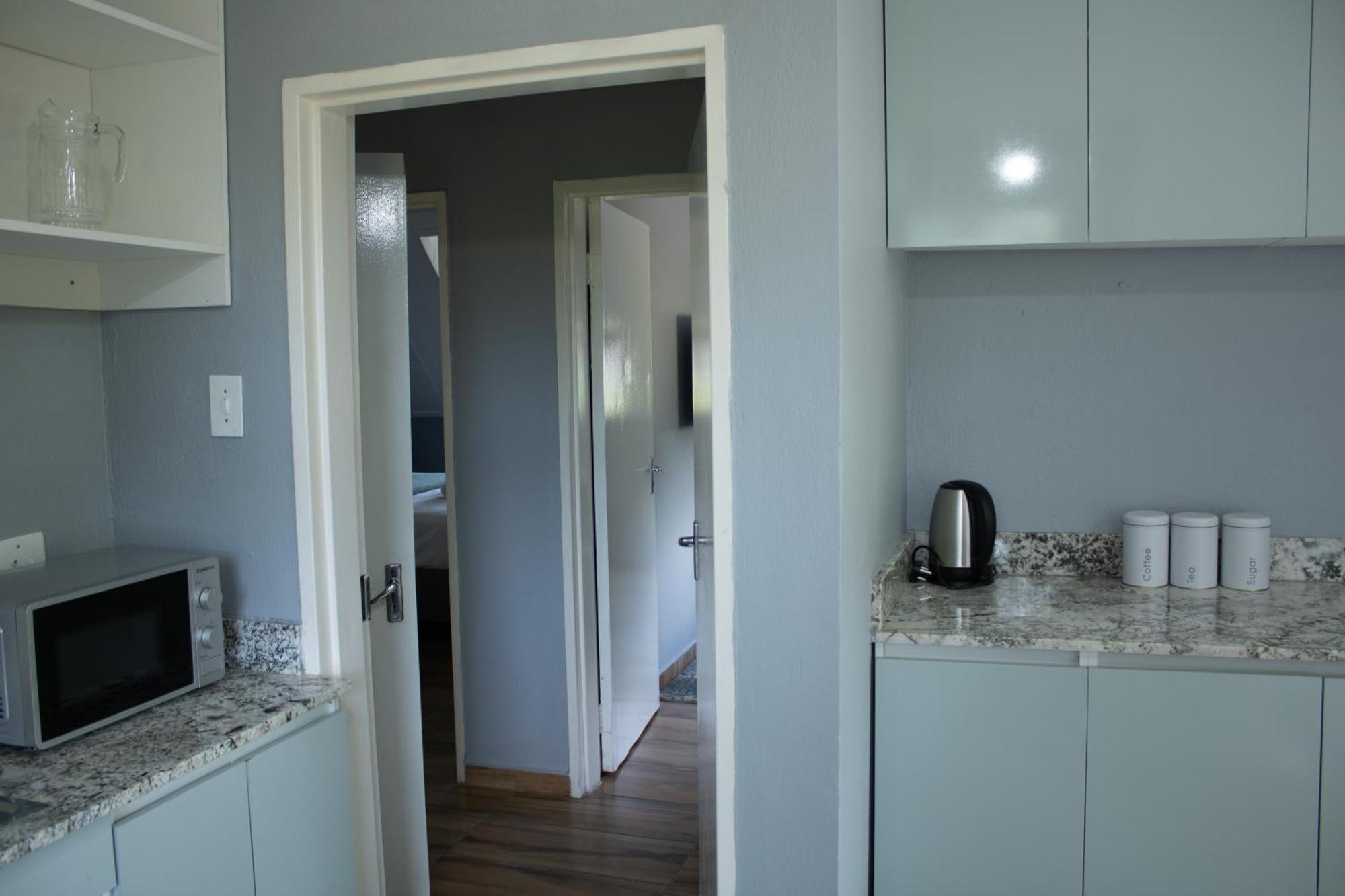 Rehoboth Ezulwini Suites Lobamba Luaran gambar